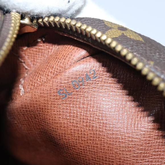 LOUIS VUITTON Monogram Compiegne 28 Clutch Bag M51845 LV Auth yk13547 - Picture 12 of 16